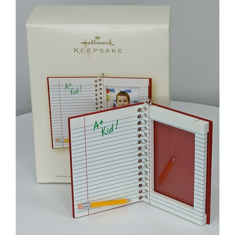 2008 Hallmark Keepsake “School Memories” Notebook A+ Kid Ornament